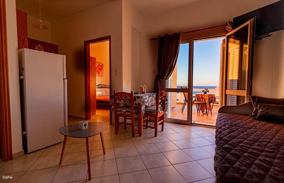 Panoramio Paleochora Apartment Exterior photo